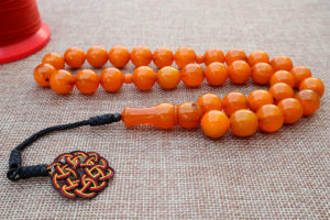 Read more about the article Vintage German Bakelite Rosary